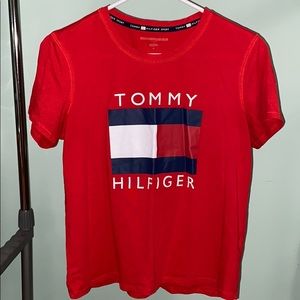Tommy Hilfiger tshirt